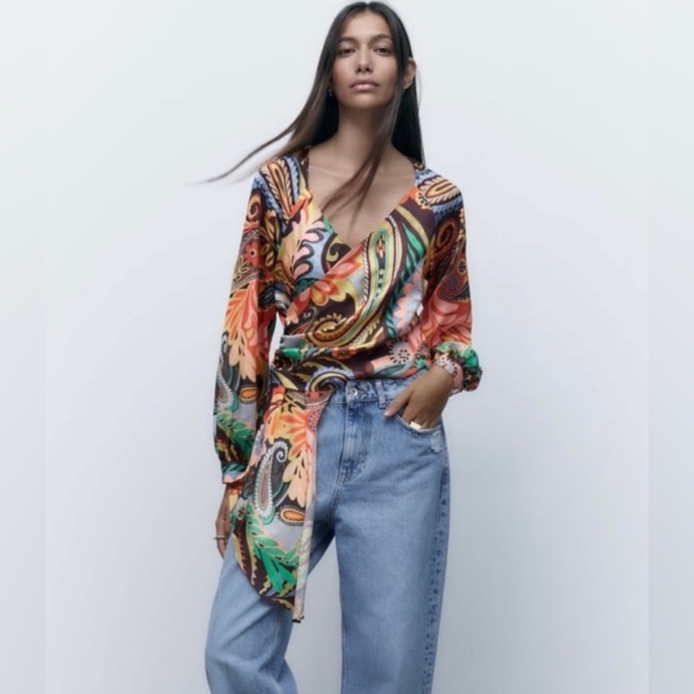 Zara Multicolor Paisley Blouse